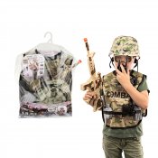 Täydellinen sotilas puku lisävarusteilla