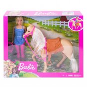 Barbie-nukke hevosen kanssa
