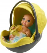 Barbie Skipper Lastenhoitajavauva keltaisella rattaalla