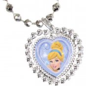 Disney Cinderella käsilaukku ja korusetti