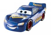 Autot 3, Change ja kilpa Salama McQueen
