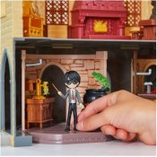 Harry Potter Magic Minisin taikajuomaluokkahuone figuurilla
