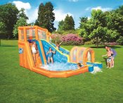 Hurrikaani Tunnel räjähdys vesipuisto allas