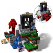 LEGO Minecraft Tuhottu portaali
