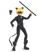 Miraculous Ladybug, Cat Noir -nukke patukassa