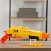 Nerf Alpha Strike Tiger DB2 blaster, jossa 12 nuolta
