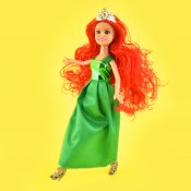 Prinsessa tiaralla - Nukke
