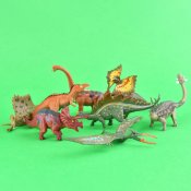 Setti dinosauruksia - 12 kpl