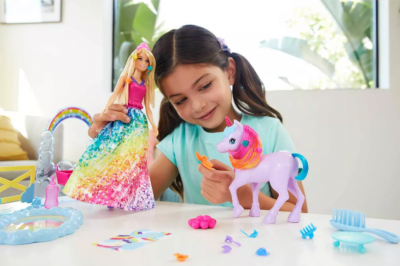 Barbie Dreamtopia Rainbow Ponny Unicorn Kotitehtävät