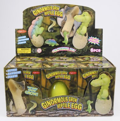 Ginormous Grow Reptile Egg, munat kuoriutuneet veteen